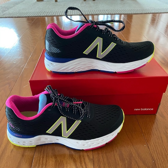 new balance 680 red